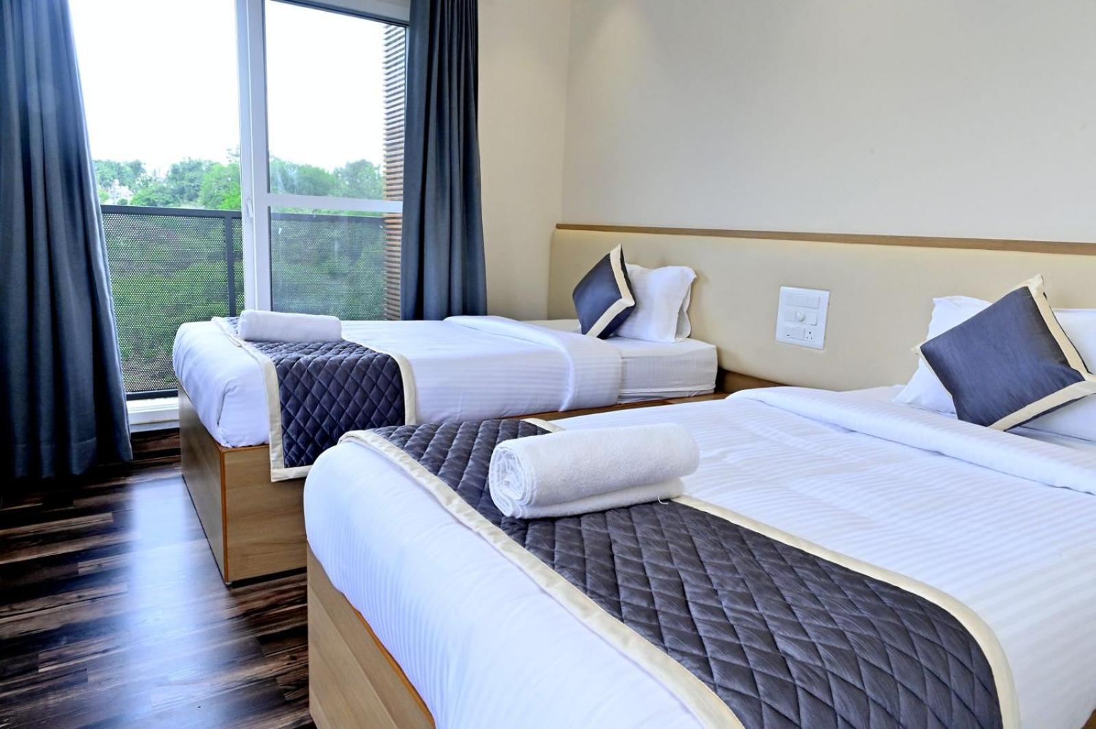 Hometown Sharu'S Inn A Luxury Hotel Chikmagalūr Zewnętrze zdjęcie