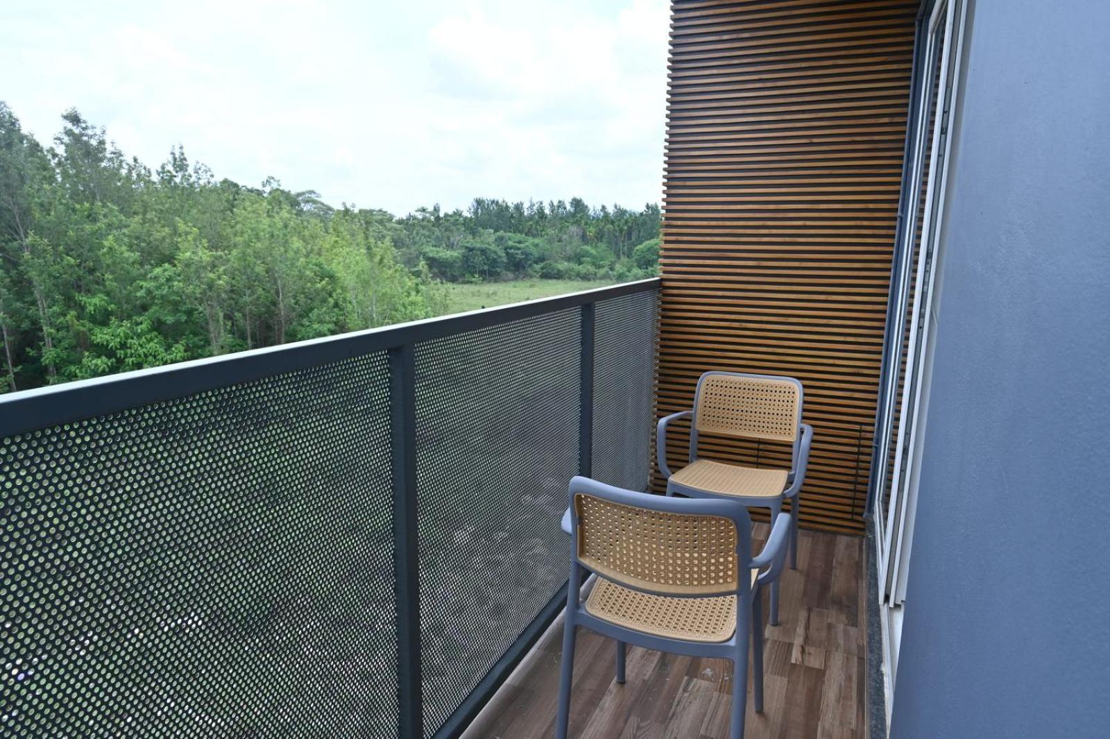 Hometown Sharu'S Inn A Luxury Hotel Chikmagalūr Zewnętrze zdjęcie