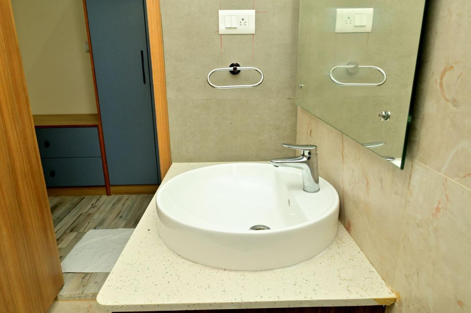 Hometown Sharu'S Inn A Luxury Hotel Chikmagalūr Zewnętrze zdjęcie